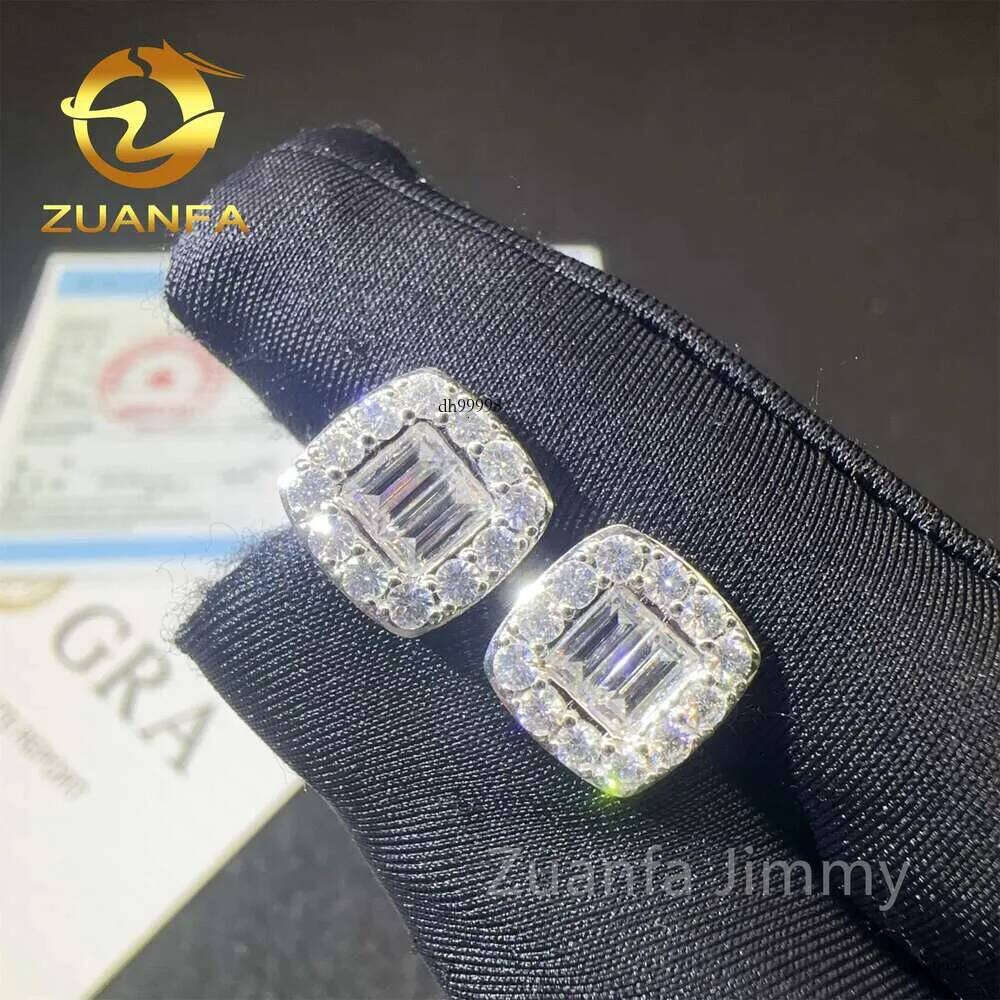 New Designs 14K Solid Real Gold Iced Out Hip Hop Jewelry Baguette Vvs1 Moissanite Dia Stud Earrings