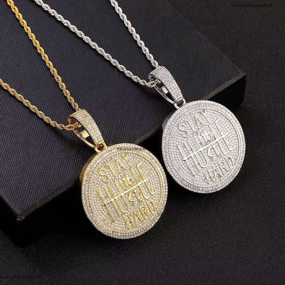 Personalized Letter Hip Hop High Quality Round Full Pave CZ Stone Custom Name Pendant