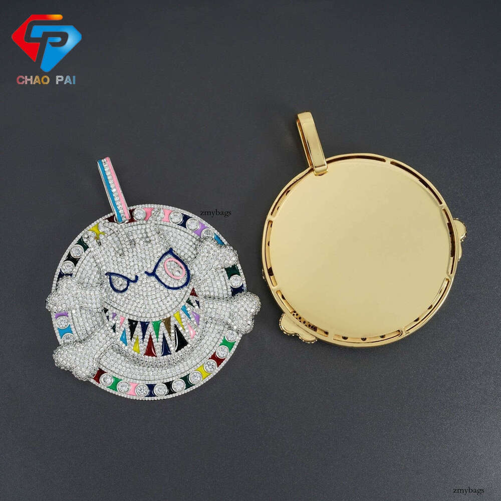 Full Dia Personality Hip-Hop Fashion High-Quality Electroplated Sterling Silver Inlaid Moissanite chain Ghost Face Pendant Necklace Direct