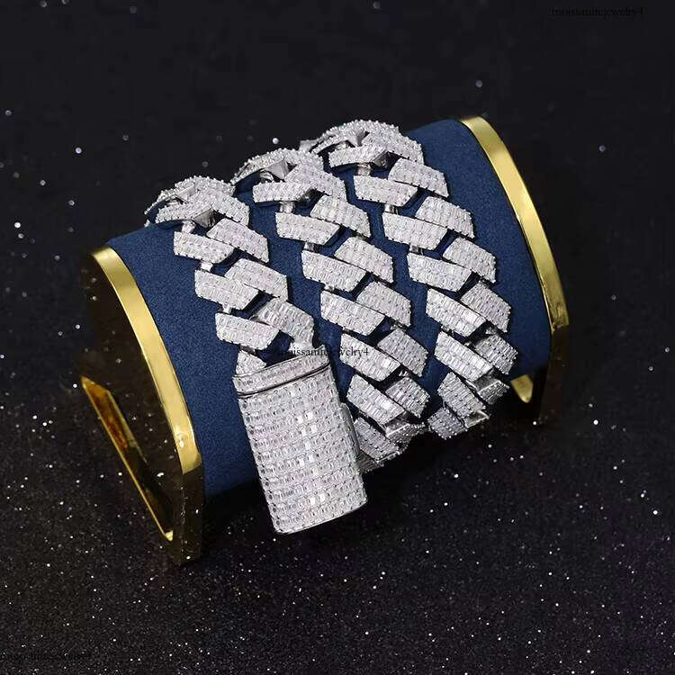 High Quality Custom Jewelry 20mm Sterling Sier VVS Baguette Moissanite Dia Iced Out Cuban Link Chain for Men