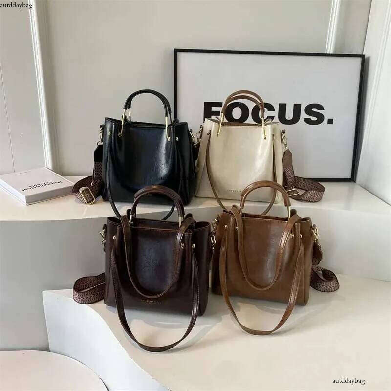 Solid Sewing Thread Top Handle Bags Large Capacity Fashion Brand For Women Interior Zipper Pocket Pu S Handbags Shoulder Bag Ddmysheep
