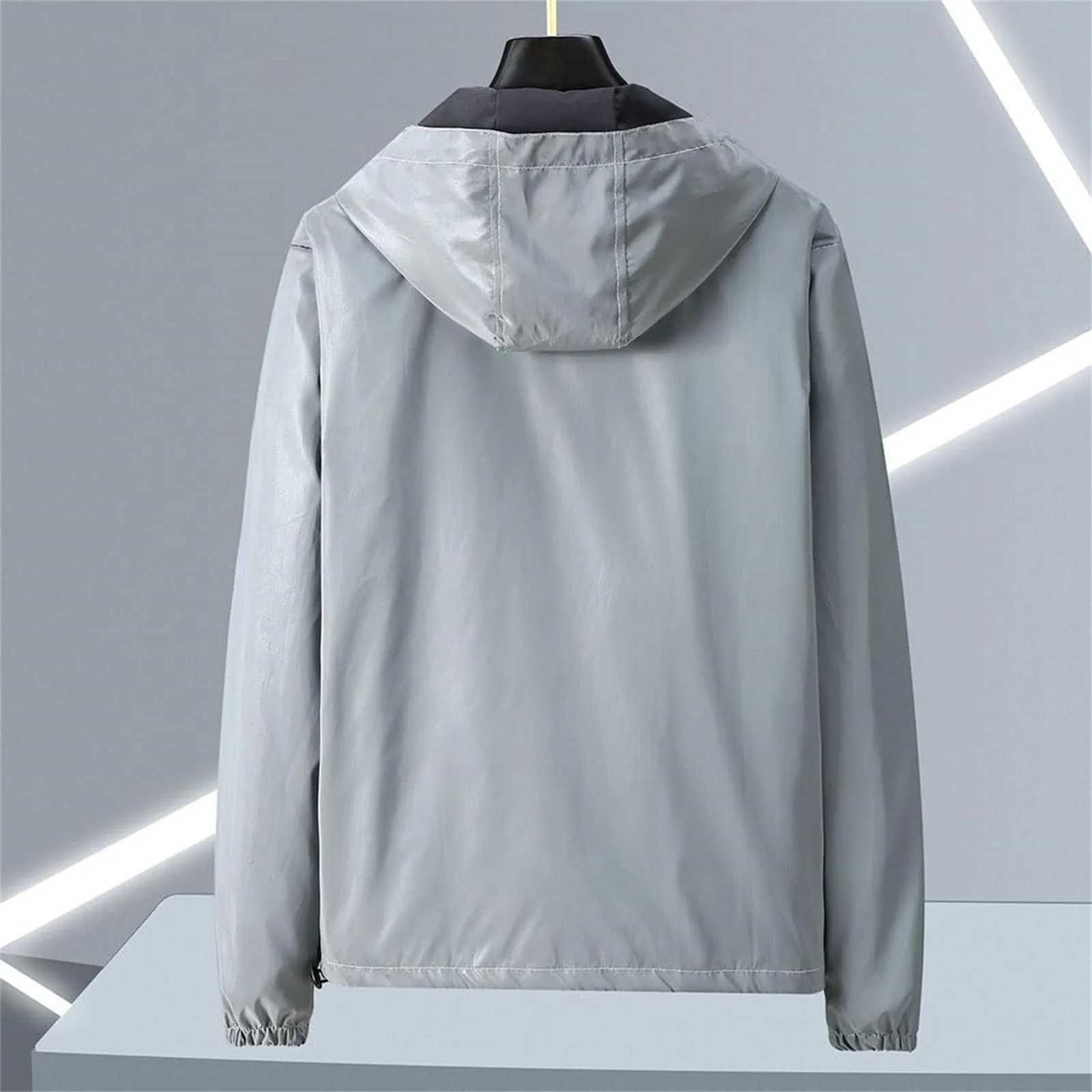 Men Summer Outdoor Reflective Jackets Thin Lightweight Loose Large-Size Sun-Protective Clothing Waterproof Windbreaker Jackets W250809