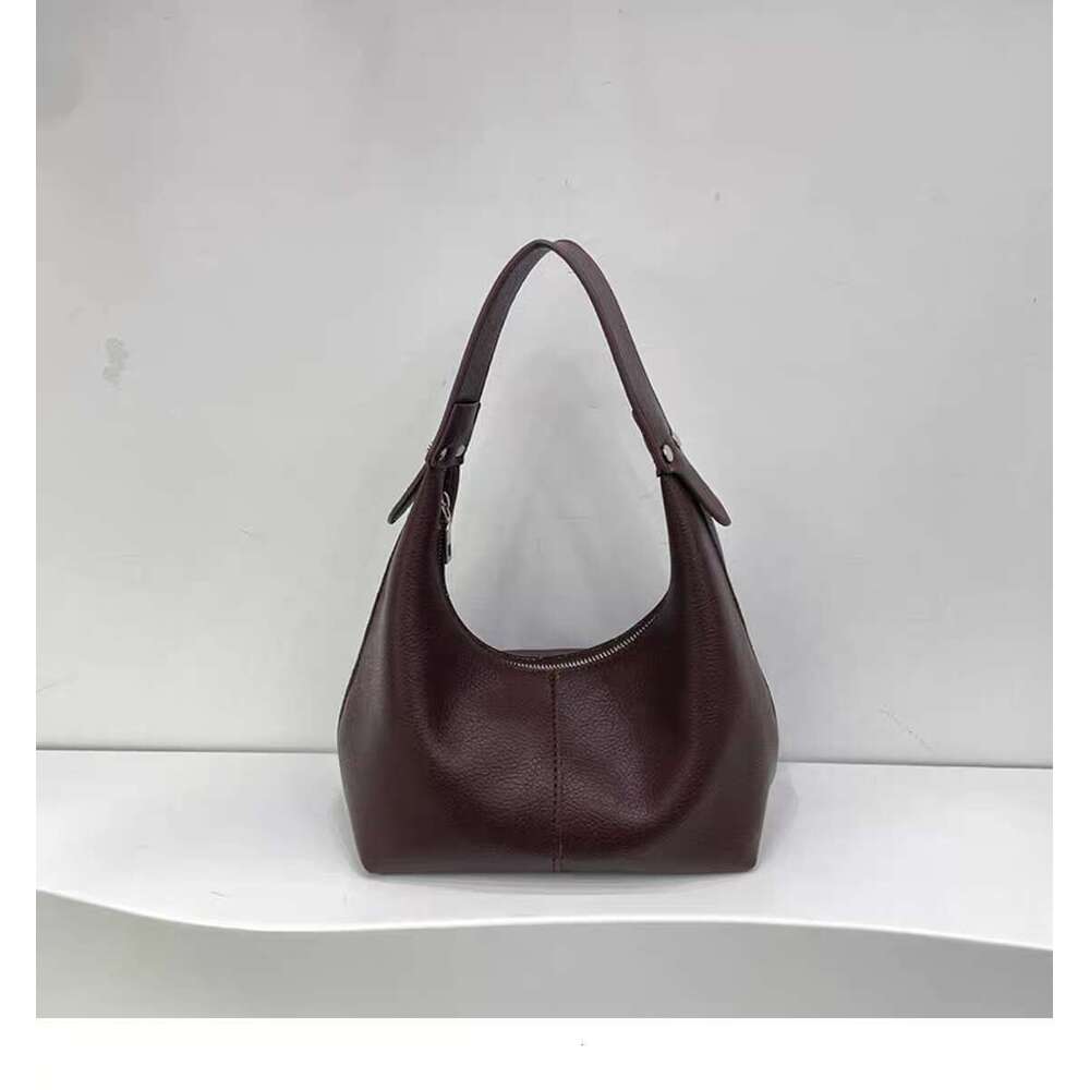 2025 New Fashion Underarm Korean Style Handbag Shoulder Large Capacity Versatile Women's Autumn Winter Small Crossbody Bag