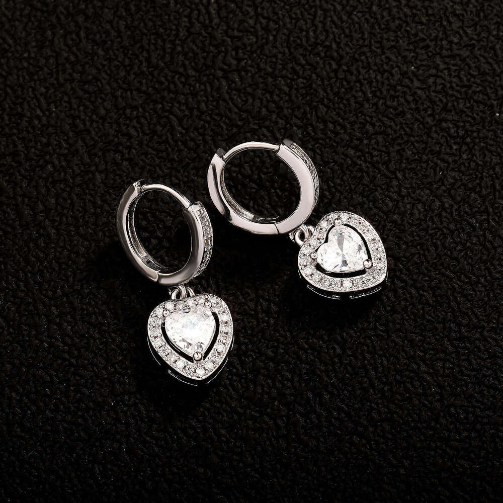 Minimalist Heart Zircon for Women, Unique Sterling Silver Micro-inlaid Zircon, Gold-plated Round Dia Earrings