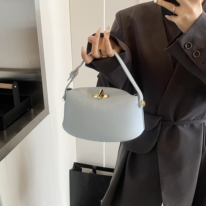 2025 Autumn New Fashion Handbag New Korean bag Style Women s Shoulder Bag Niche Fashion Women s Crossbody Bag Autumn New women s Designer Bag