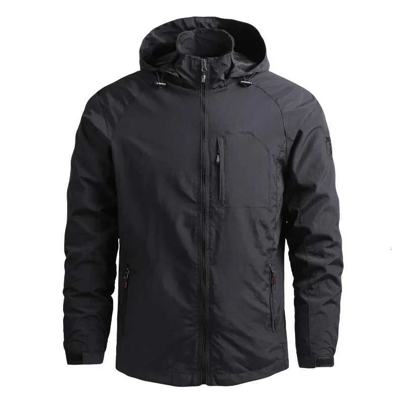 New Thin Windbreaker Men Tactical Jacket Waterproof Outdoor Hooded Coat Sports Military Cargo Jackets for Climbing Hiking Outerwear W250809