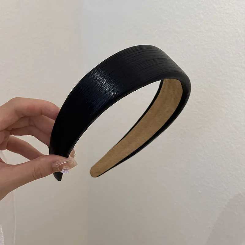 Korean Style Wide Leather Handbags Shiny Gold Silver Pu Bands Fashion Plain Sponge Hair Hoop Wen Hair Clip Retro Hair Accessories Y250809