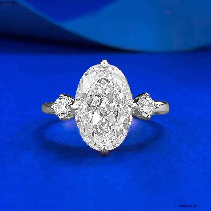 Choucong Brand Unique Stunning Jewelry Pure 100% Sterling Sier Oval Ice Cut Large White Moissanite Dia Eternity Women Wedding Band Ring Gift