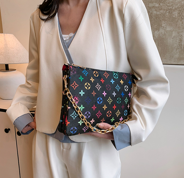 Coussin PM Bag designer bag Genuine Leather Womens Shoulder bag Crossbody Bag Gold Chains totes bag Handbags tote wallets 3 inside compartments flap embossing bag