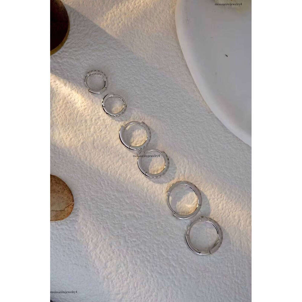 Fashion Jewelry Moissanite Dia Hoop Earring Cuff White Gold Plated Sterling Sier Earrings