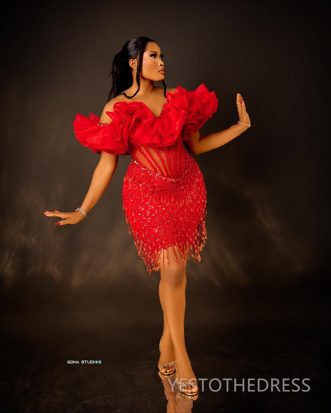 2025 Plus Size Red Cocktail Dresses For Women Off Shoulder Sheer Neck Puffy Pleated Lace Tassel Elegant Homecoming Dresses Mini Gown For African Black