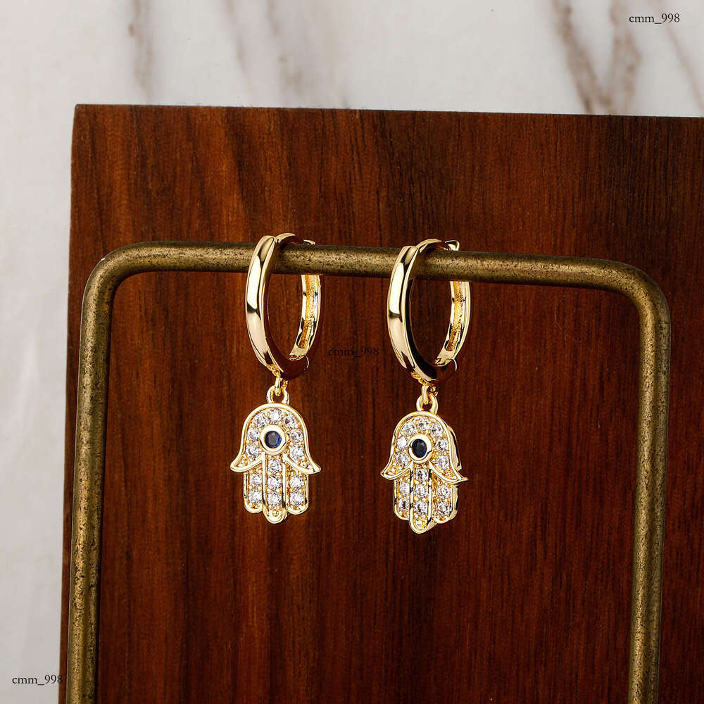 New Super Shiny Dia-Encrusted Devil's Eye Personality Punk Style Earrings for Men and Women