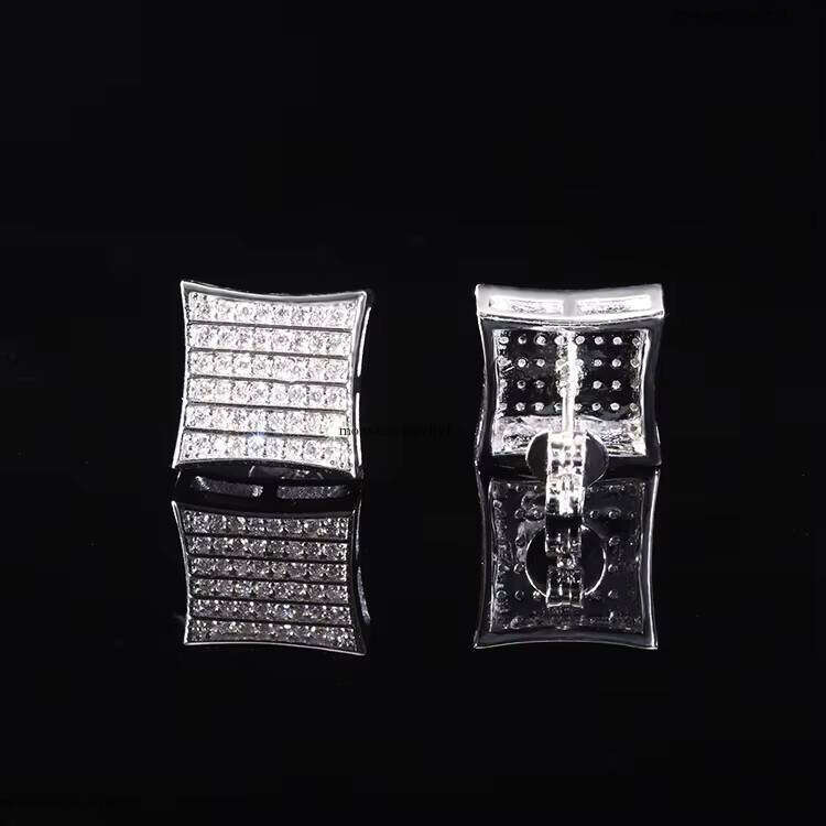 VVS D GRA Cushion Style Sterling Sier Gold Plate Round Moissanite Stud Earrings for Mans Women