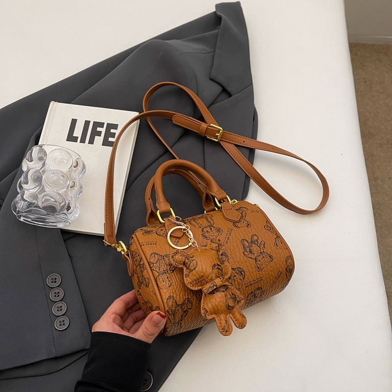 2025 Autumn New Pillow Bag Korean Fashion Printed Women s Shoulder Bag Cartoon Bear Commuter Handbag bag New Women s Crossbody Bag Autumn New women s 