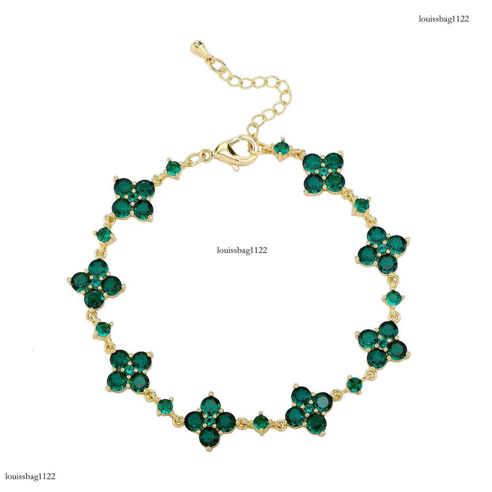 Full Dia Heavy Craft Four-Leaf Clover Bracelet for Women, Light Sparkling Zircon, High-End Niche Bracelet, Hand Jewelry Factory