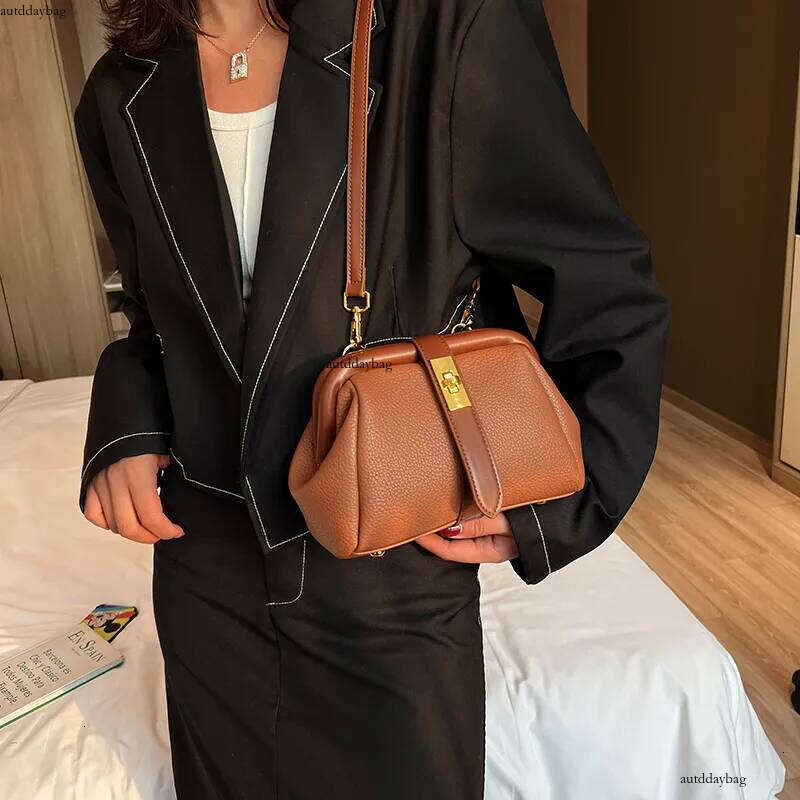 Small Clutch PU Leather Crossbody Side Shoulder Bag with Short Handle 2024 Lichee Pattern Handbag H7.4#35 ddmybear
