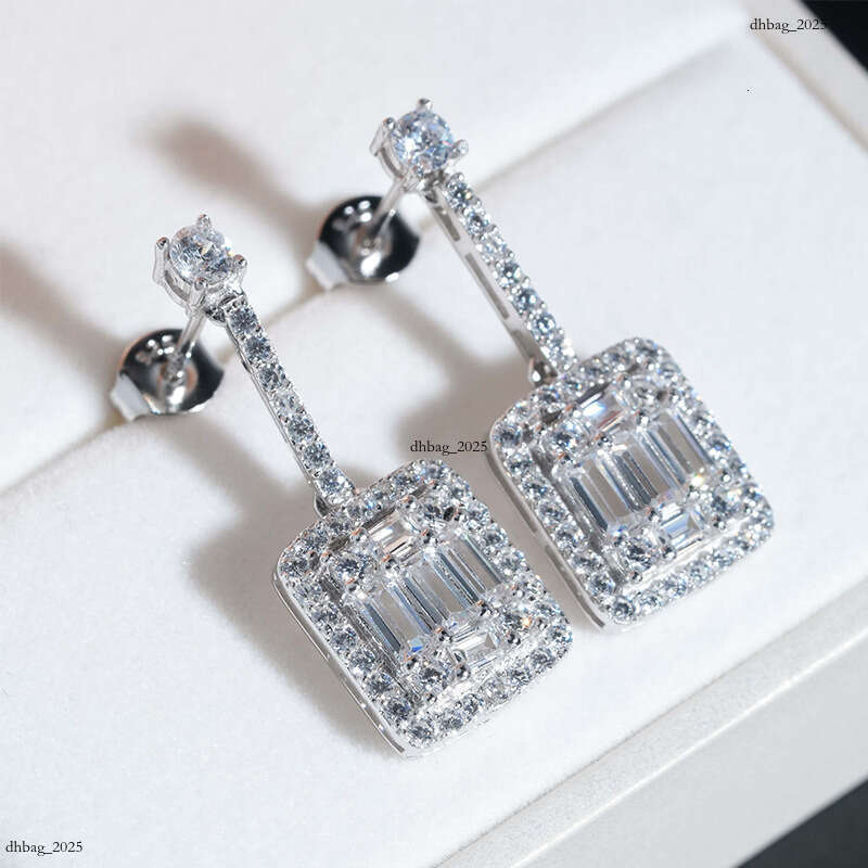 ICED OUT Trendy Fashion AccessorieIced Out VVS Real Gold Plated Inlaid Straight T Cubic Zirconia Earrings Jewelry