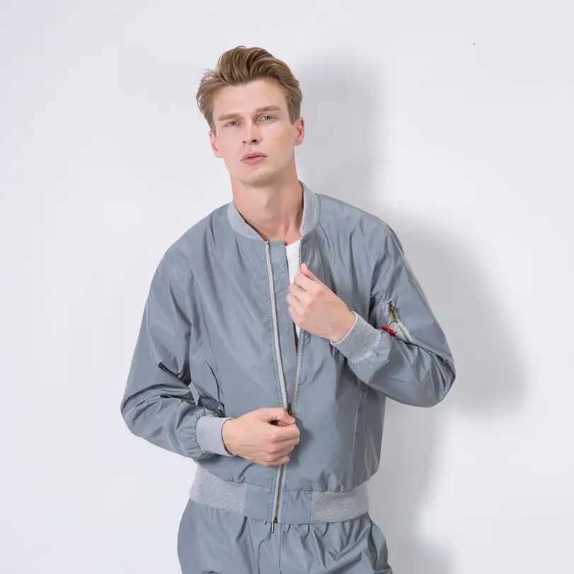 Autumn Winter Men Reflective Jacket Night Reflect Light Bomber Pilot Jackets Windbreaker Men Nightclub DJ Singer Stage Costume W250809