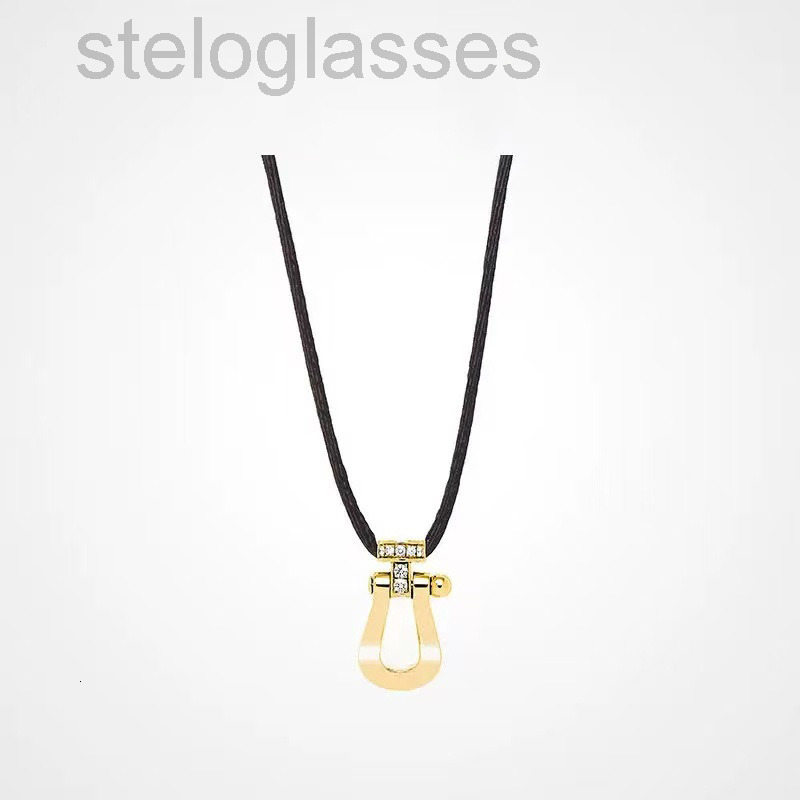 designer fredly jewelry Horseshoe Buckle Smooth Full Diamond Black Rope Unisex Necklace Adjustable Unisex Simple Personality Sweater Chain
