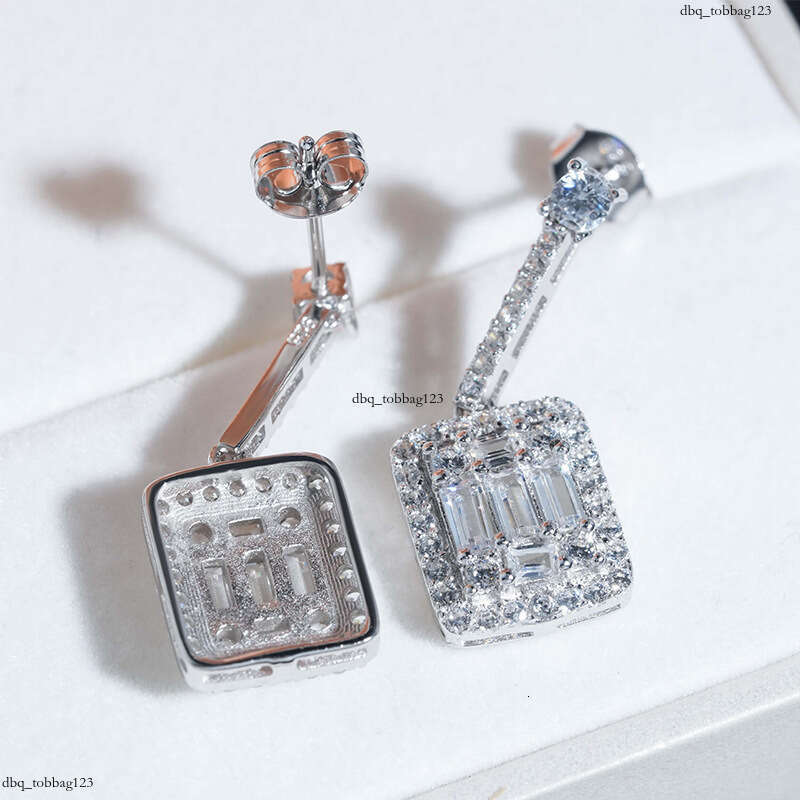 ICED OUT Trendy Fashion AccessorieIced Out VVS Real Gold Plated Inlaid Straight T Cubic Zirconia Earrings Jewelry