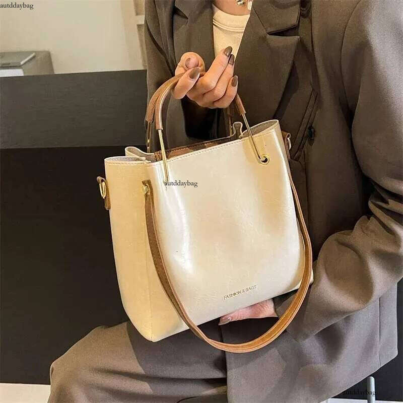 Solid Sewing Thread Top Handle Bags Large Capacity Fashion Brand For Women Interior Zipper Pocket Pu S Handbags Shoulder Bag Ddmysheep