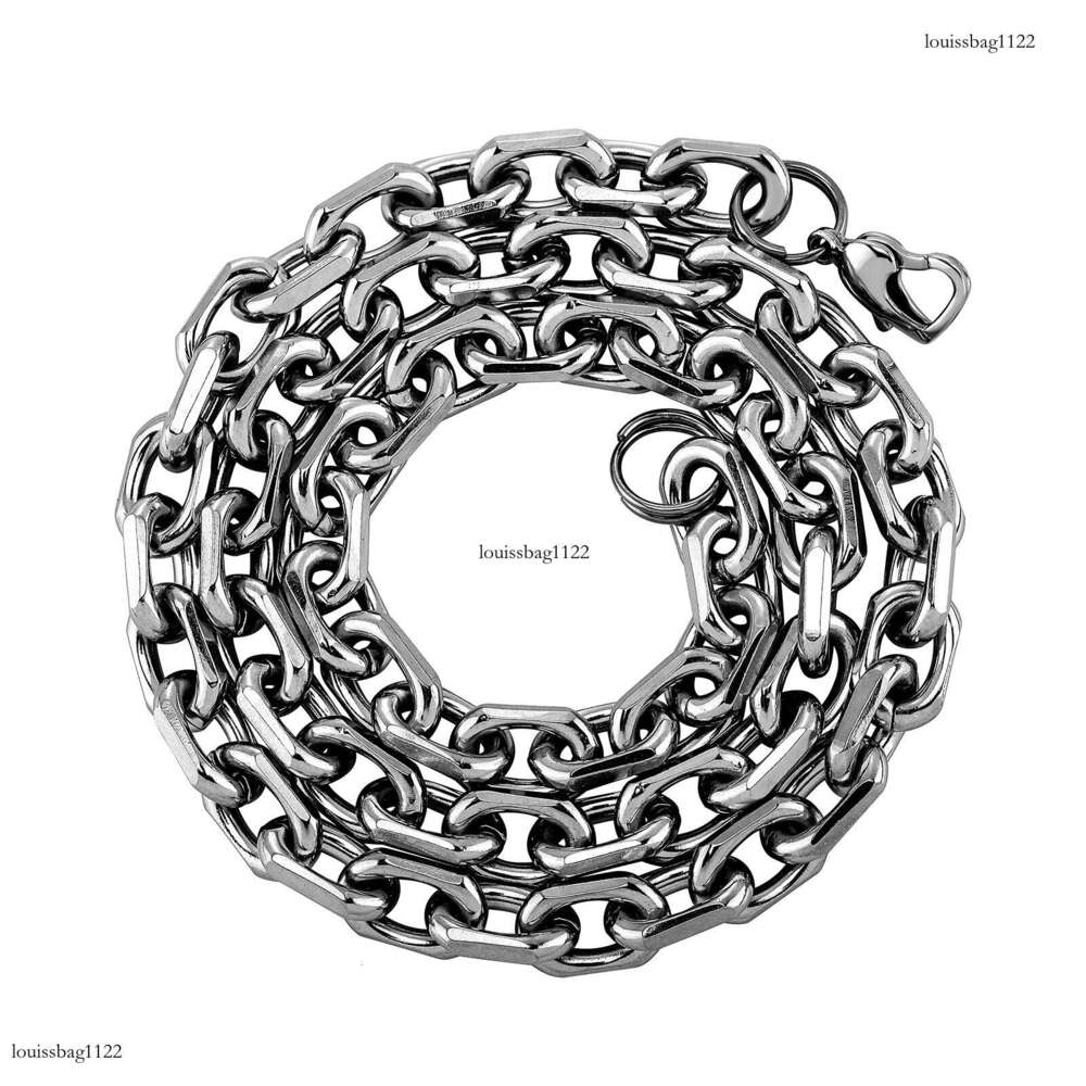 Hip-Hop Titanium Bracelet Dia-Shaped Six-Sided Polished Heart-Shaped Sterling Silver Clasp Simple Personality Necklace