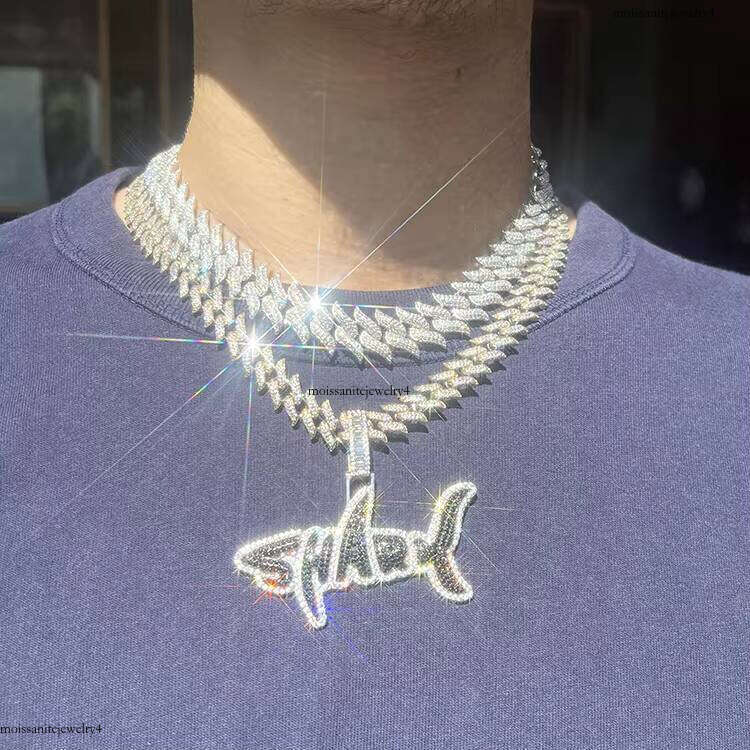 Hip Hop Jewelry Iced Out Necklace Gold Plated Sterling Sier VVS Round Moissanite Spiked Shape Cuban Link Chain