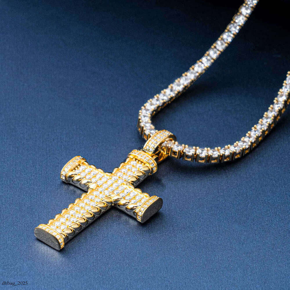 Jewelry S Cross Full Inlaid D Color Moissanite Pendant Can Be Worn with Tennis Chain 111
