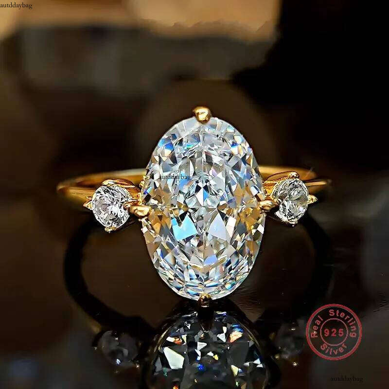 Choucong Brand Unique Stunning Jewelry Pure 100% Sterling Sier Oval Ice Cut Large White Moissanite Dia Eternity Women Wedding Band Ring Gift