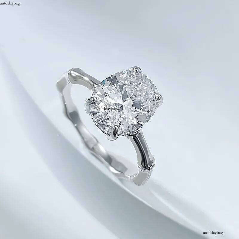 2024 Choucong Wedding Rings Ladies Jewelry Real 100% Sterling Sier Oval Cut White Moissanite Dia Gemstones Party Bamboo Knot Women Ring Gift