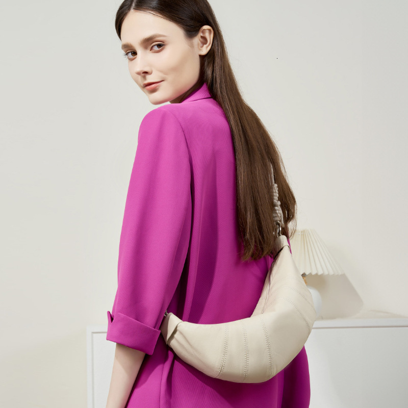 Top Layer Cowhide Croissant Genuine Leather Horn Niche Design Korean Saddle Fashion Versatile Shoulder Crossbody Bag