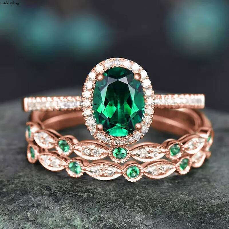 2025 Choucong 3pcs Ins Top Sell Elegant Vintage Jewelry 10KT White Rose Gold Fill Oval Cut Emerald CZ Dia Party Promise Gorgeous Women Bridal Ring Set
