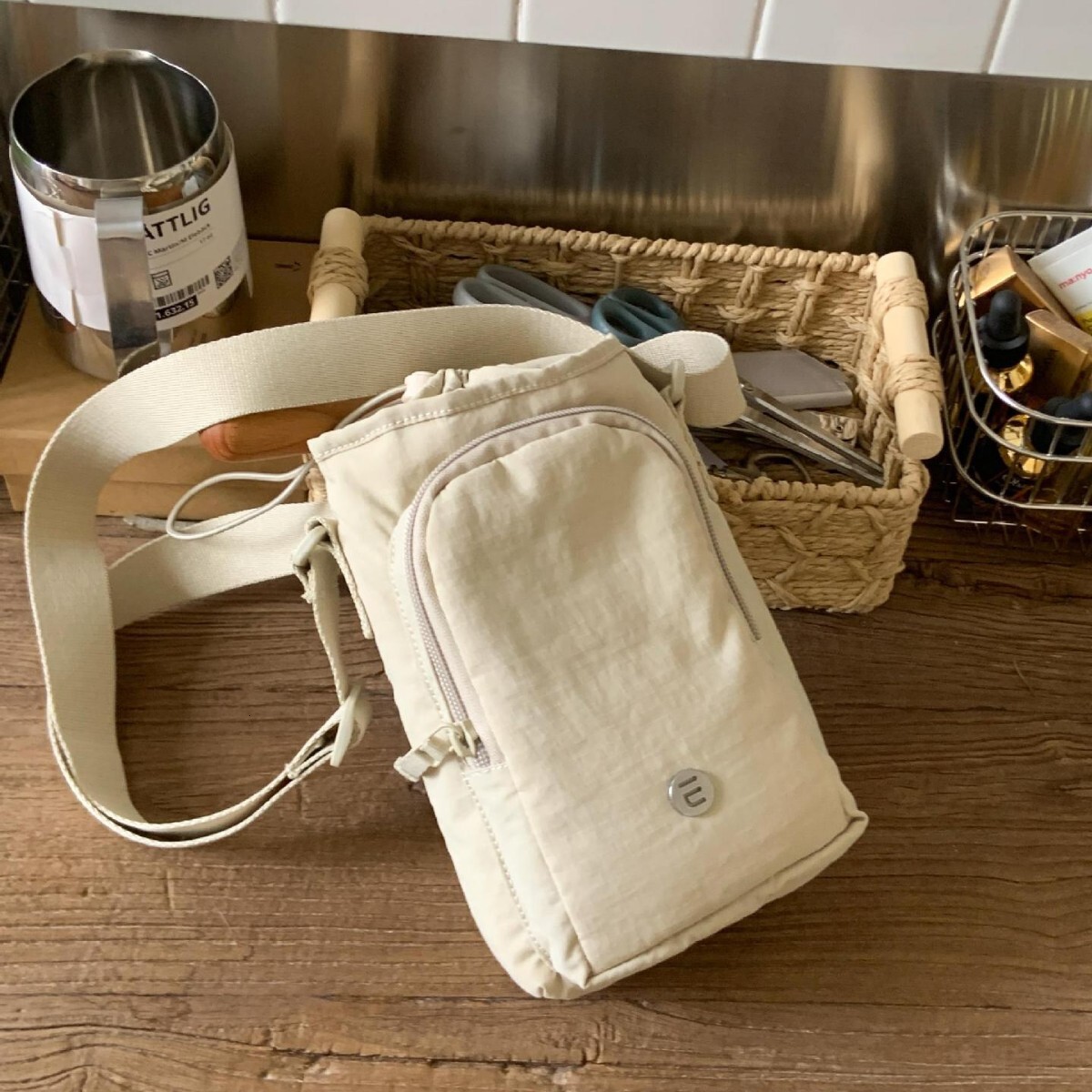Designer Bag Summer Trend Canvas Mini Phone Bag 2025 New Waterproof Nylon Fabric Shoulder Bag Simple Lightweight Crossbody Bag Luxury Bag