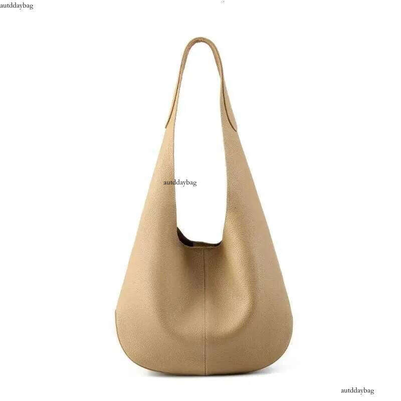 2025 New Design Bucket Large Capacity Top Layer Tote Bag, High-End Feeling, Underarm Single Shoulder Leather Bag