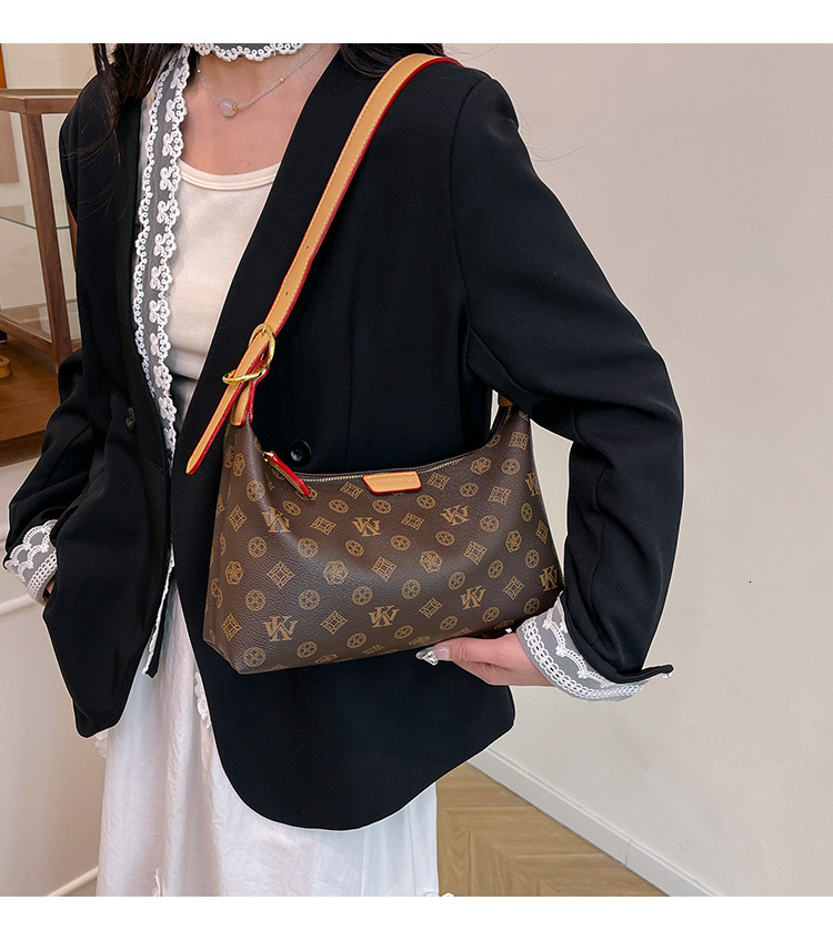 Free Luxury Bag Shipping Designer Bag New High-end Crossbody Bag Fashion Versatile Trendy Large Capacity Retro Shoulder Bag Handbag Celebrity Same Sty