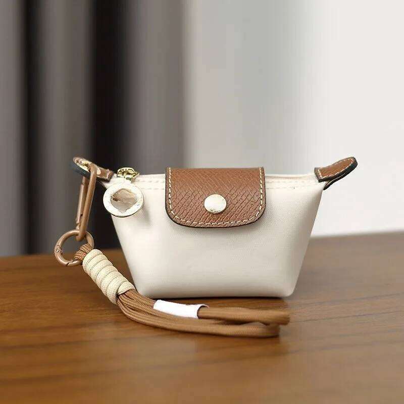 2025 New Summer Mini Bag Nylon Fashion Key Pendant Storage Lightweight and Compact