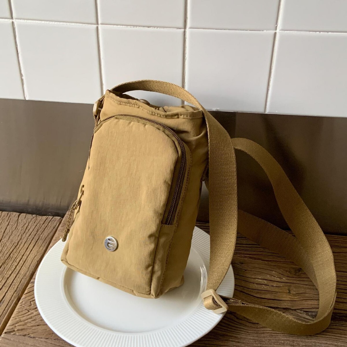 Designer Bag Summer Trend Canvas Mini Phone Bag 2025 New Waterproof Nylon Fabric Shoulder Bag Simple Lightweight Crossbody Bag Luxury Bag