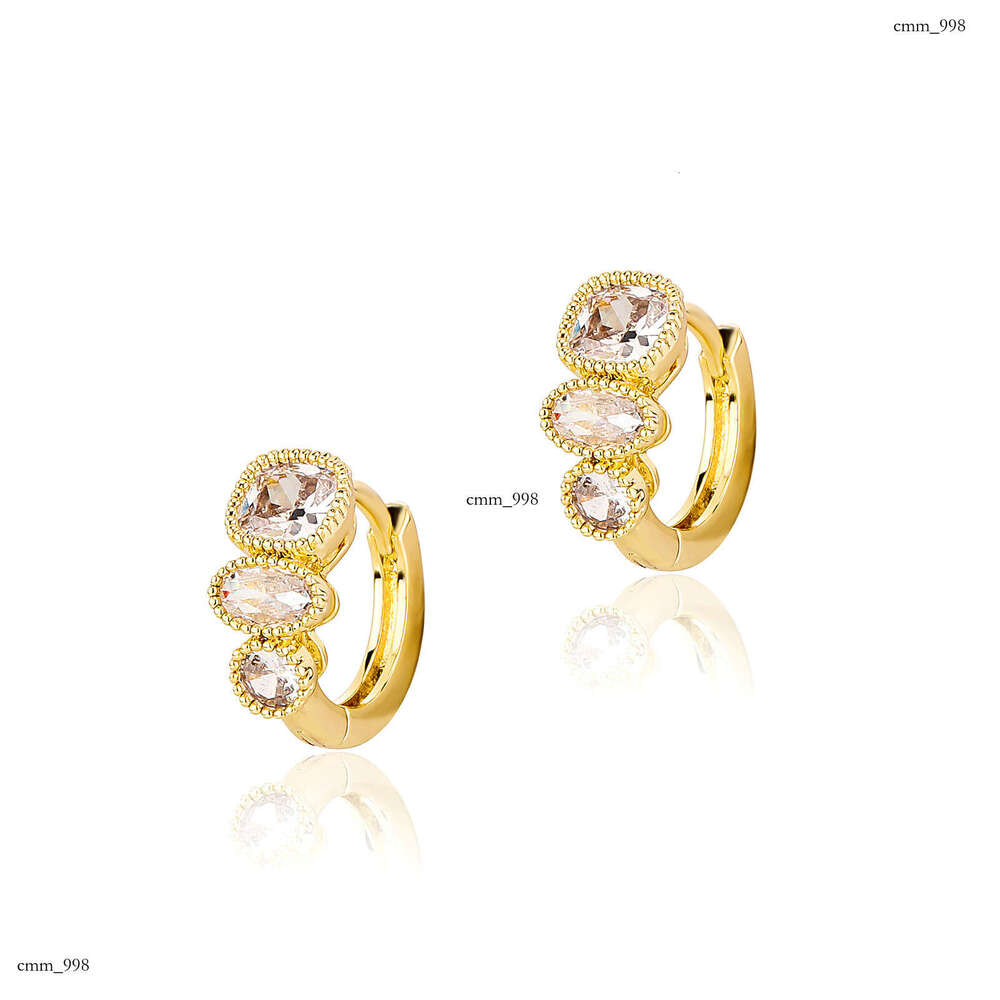 French Gradient Dia Earrings for Women, High-end Sense, Elegant Earrings, Delicate and Versatile Ear Jewelry, Sterling Silver Plated with Real Gold