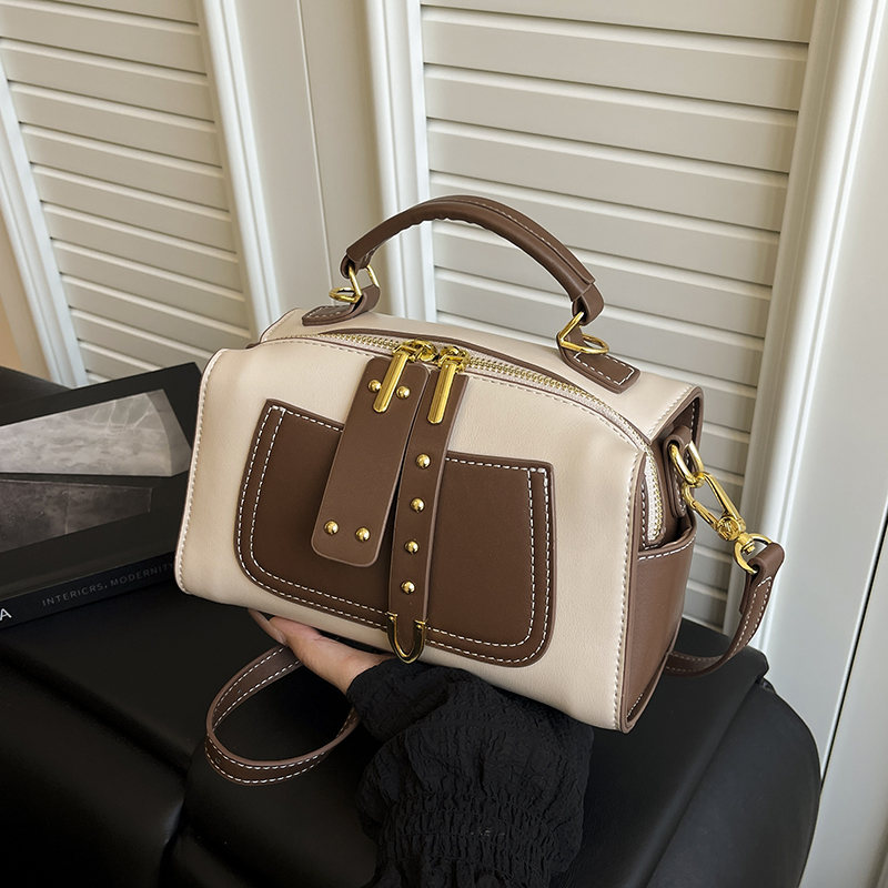 Classic fashionable and versatile single-shoulder cross-body bag, large capacity, simple and casual pillow bag, women's handbag