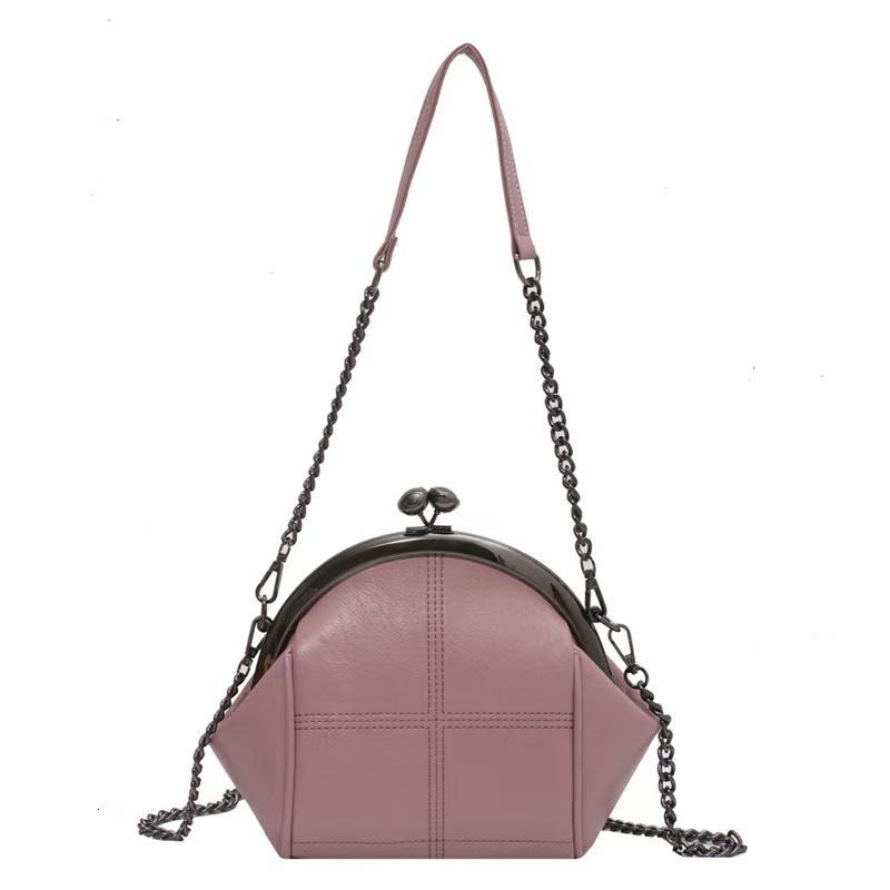 2025 Autumn new solid color shell large capacity handbag niche design fashionable women s shoulder bag new women s crossbody bag fashion Autumn new de