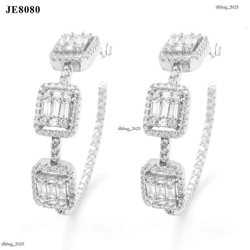 2024 New Sier Micro Inlaid Cubic Zirconia Fashionable Light Earrings High-end Elegant Ear Clips