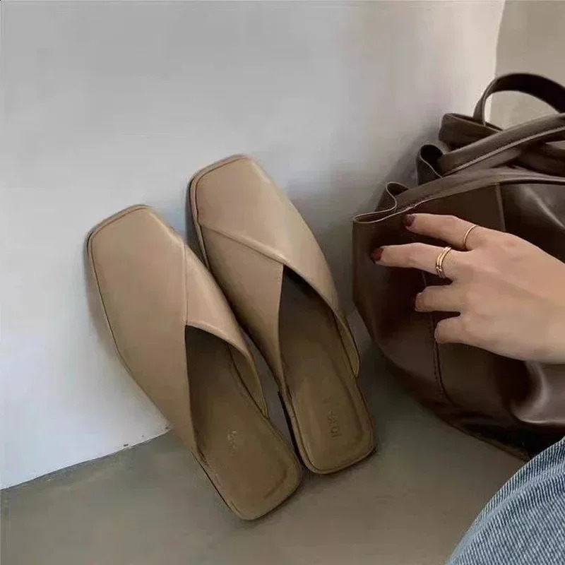 Sandals Female Slippers Women Fashion Flat Casual Mules Square Toe Sandals Women Flat Outdoor Walking Slides Zapatillas 250808