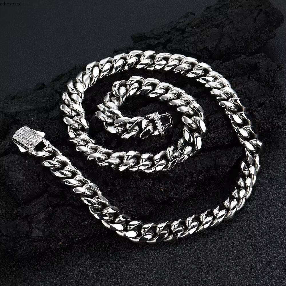 Nuoya 8/10/12mm Stainless Steel Cuban Link Iced Out Clasp Gold Plated Curb Chain Necklace