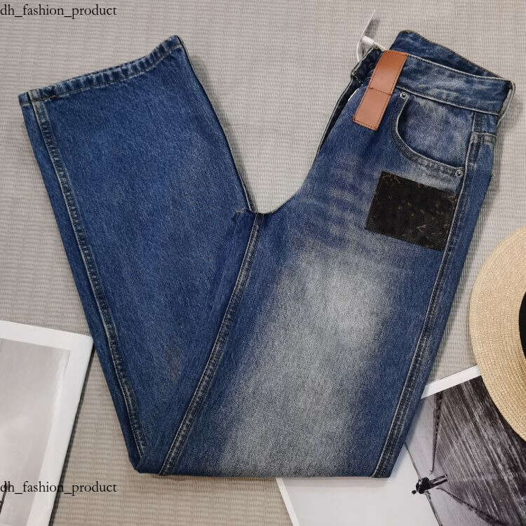 Vuittons High Waist Vintage Floral Jeans for Women Classic Blue Label Commuter Slim Fit Versatile Straight Long Pants 2025 Spring New Style Vitti