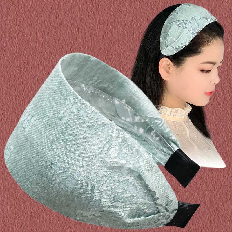 Vintage Wide-brimmed Band M Cover White Hair Band Anti-skid with Teeth Pure Hair Accessories Women Y250809