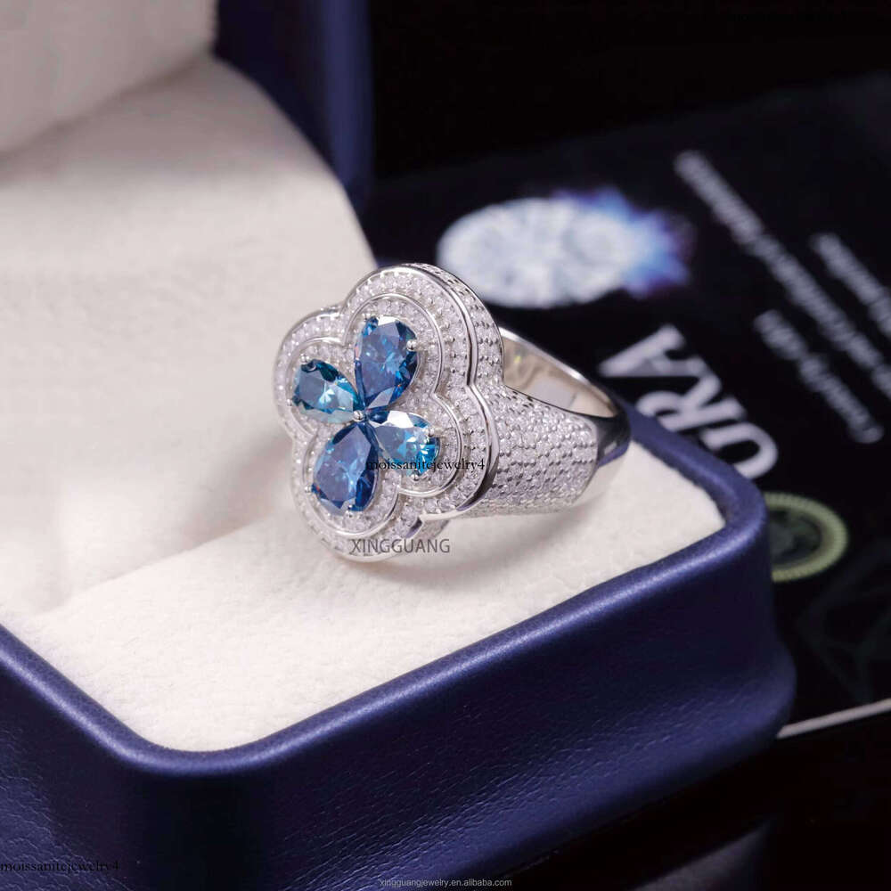 Factory Price Full Iced Out Pear Cut Cross Sterling Sier Gold Plated Hip Hop VVS Blue Moissanite Dia Ring