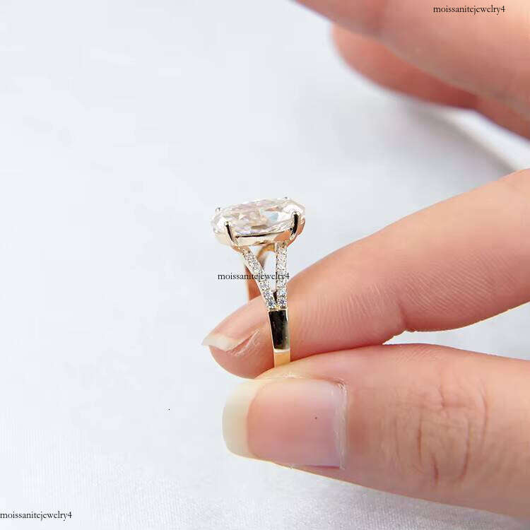 Custom Yellow Gold With D Color Oval Moissanite Dia Fine Jewelry Women Gift Engagement Ring