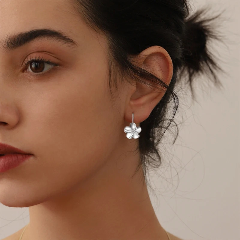S925 Sterling Silver Flower Hook Earrings with Zircon 18K Plated Trendy Vacation Jewelry for Women 250805