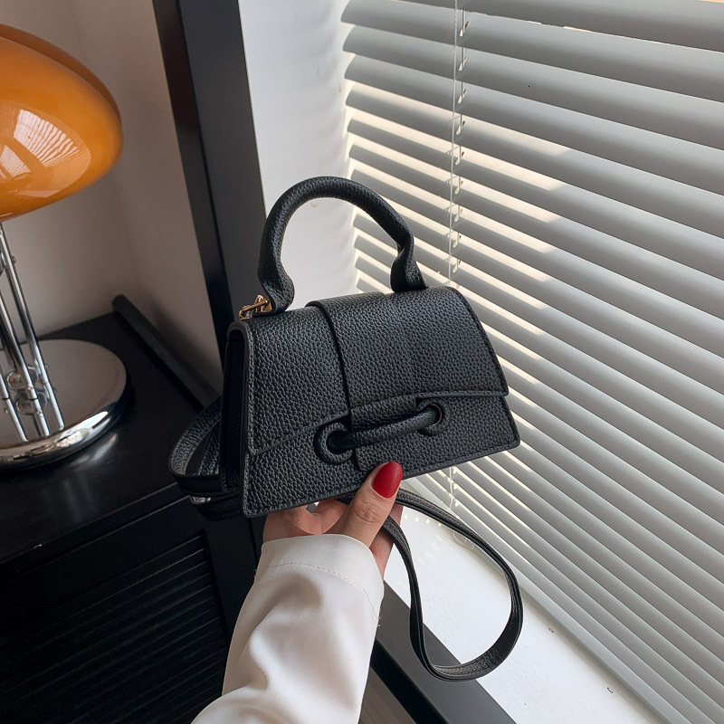 fashion 2025 Autumn New Women s Shoulder Bag Fashion Mini Candy Color Small Square Bag Fashion Simple Exquisite Women s Crossbody Bag Niche Autumn New
