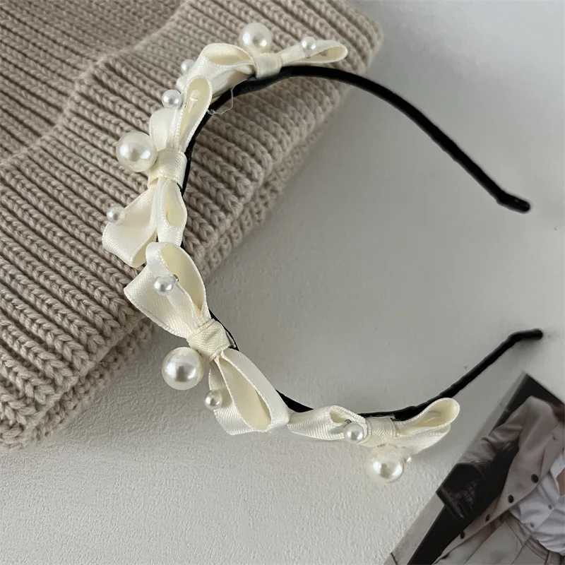 2024 Fl Sky Star Pearl Hair Band band Wen Rantic Forr Classic Black and White Pearl Wr Hair Hoops Y250809